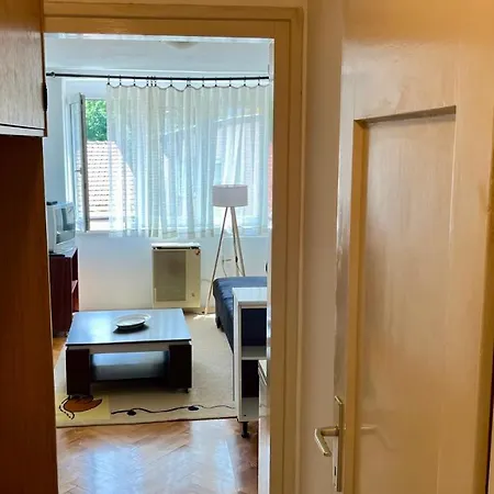 Mini Studio * サラエヴォ